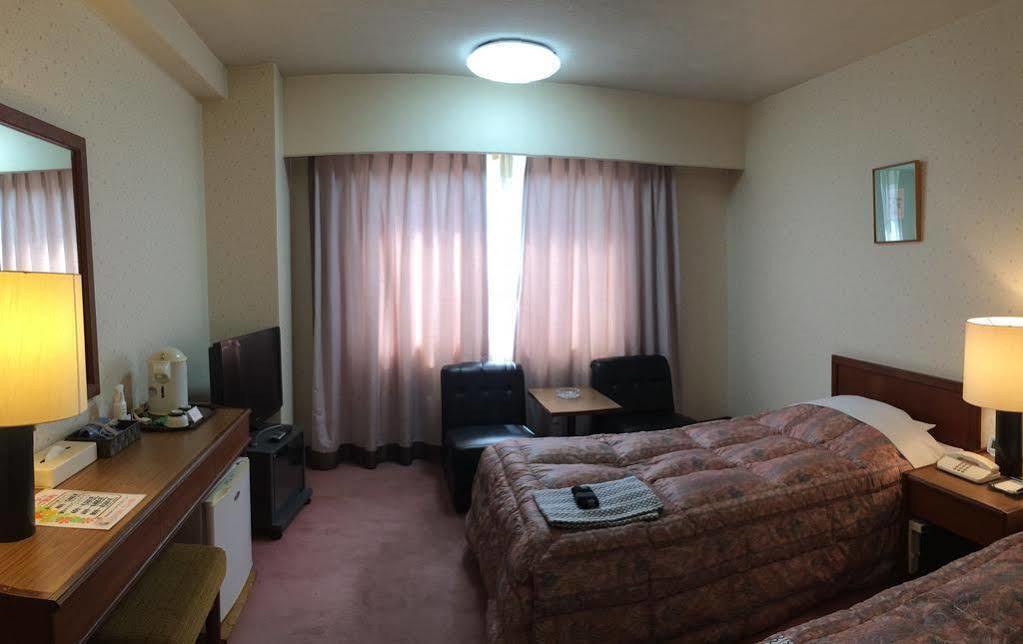 Yatsushiro Grand Hotel Экстерьер фото